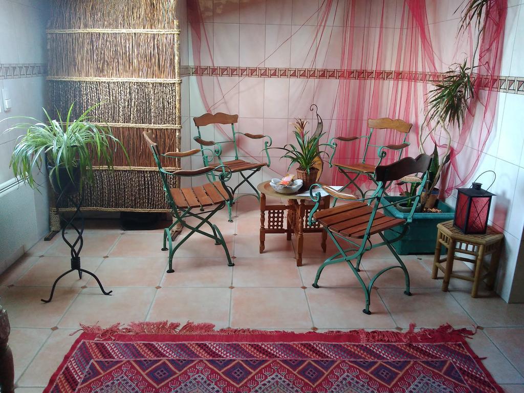 ホテル Chez Katy Et Dede バンゴール エクステリア 写真